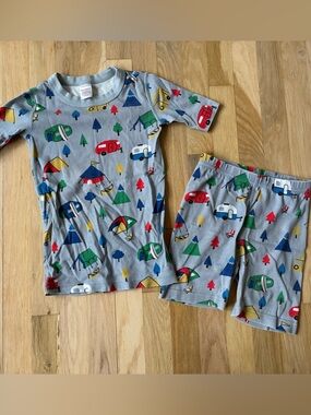 Hanna Andersson Happy Camper PJ set